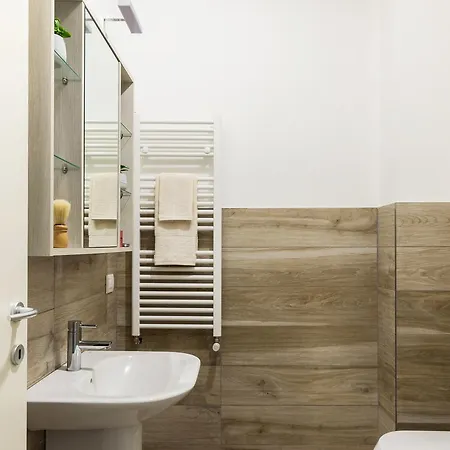 Apartamento Homeathotel - Ampola Milão